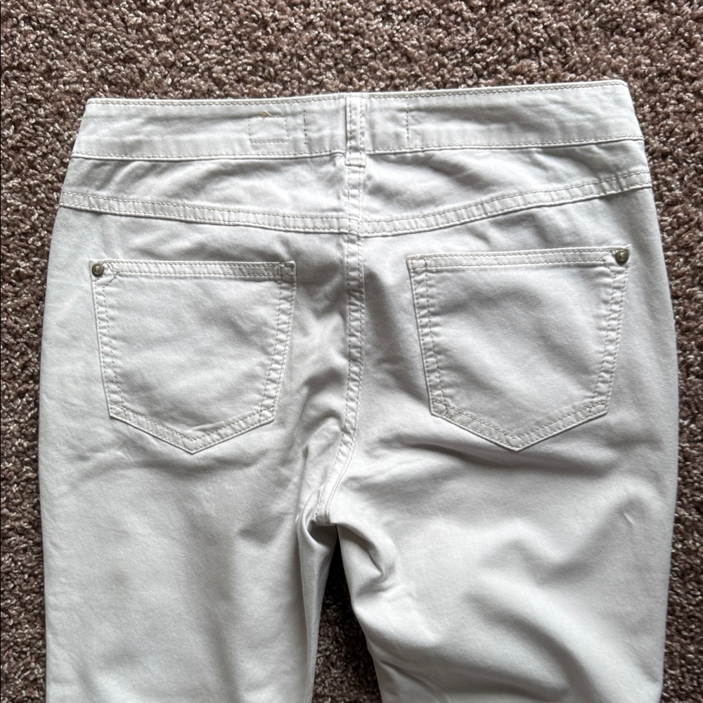 Pilcro and Letterpress mid-rise pants - Picture 6 of 7